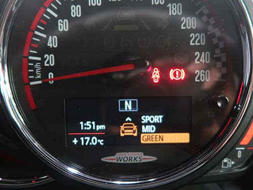 グリーンモード時アイドリングストップ強制オンの無効化