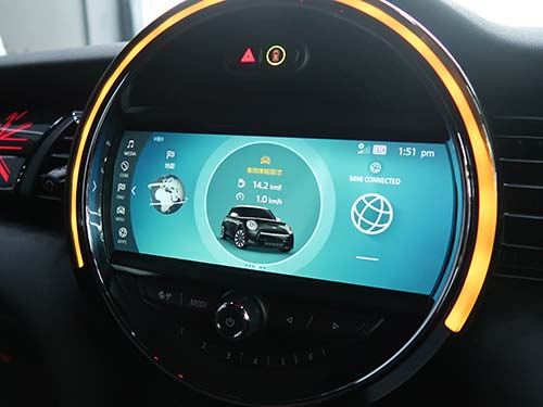 ヘッドユニットデザインID6化（LCI2デザイン）