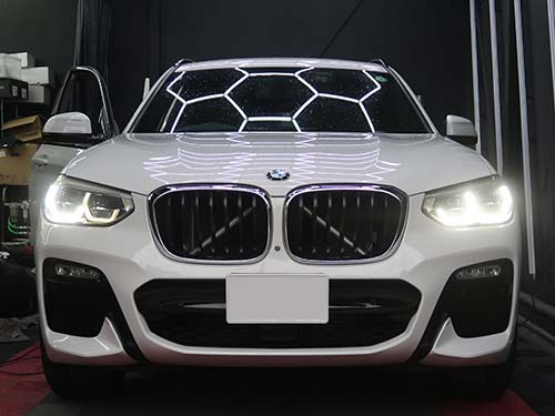 運転席側ヘッドライトの内側デイライトが暗く発光してしまう不具合