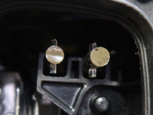 最適な切削量に調整しながら光沢ある導光面へ再生