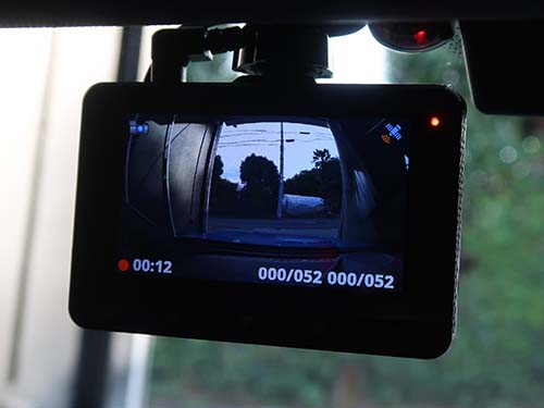 ユピテル製 前後カメラドライブレコーダー(ZR-4K-02)を装着