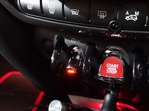 エンジン停止時にアイドリングストップ状態の前回記憶