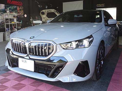 BMW 5シリーズセダン(G60) i5 eDrive40