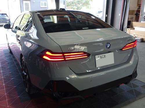 BMW 5シリーズセダン(G60) i5 eDrive40