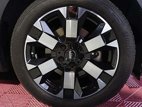 ホイール洗浄の頻度が大幅に減るのも大きなメリット