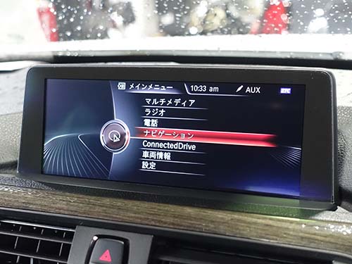 純正新品ではなく「純正中古モニター」で修理