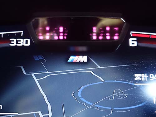 BMW 3シリーズ G20 320d コーディング|液晶メーターのロゴ設定（Mロゴ表示）