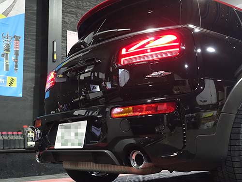 ウェルカムライト点灯パターン変更（ナンバー灯消灯）