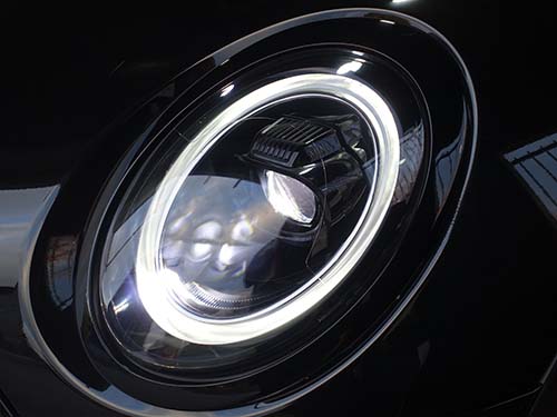 ダイヤモンドスウェル製プロテクションフィルム（ブラックバイオレット）を施工