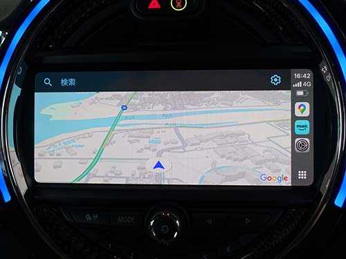 コーディングにより フルスクリーン表示へ変更可能