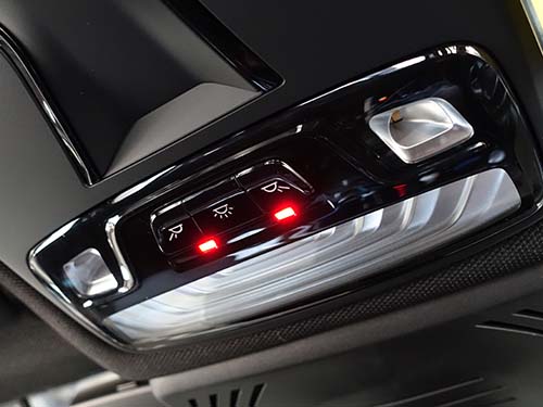 BMW X3 G01 コーディング施工|アンビエントライトのカラーチェンジ