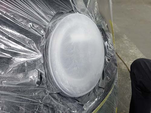 クラックが入った劣化層をしっかり削り落とします