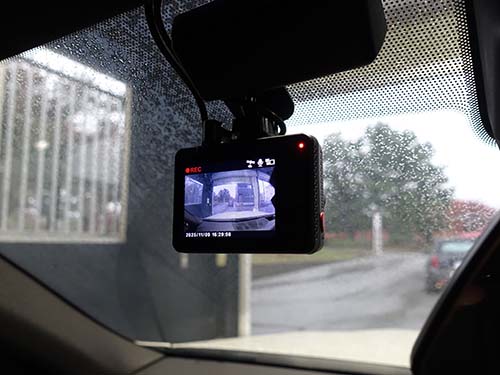 BMW 5シリーズ G60 ドライブレコーダー施工