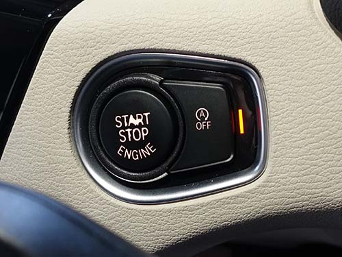 エンジン停止時にアイドリングストップ状態の前回記憶