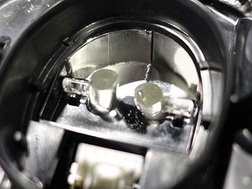 BMW 5シリーズ G31 デイライト修理