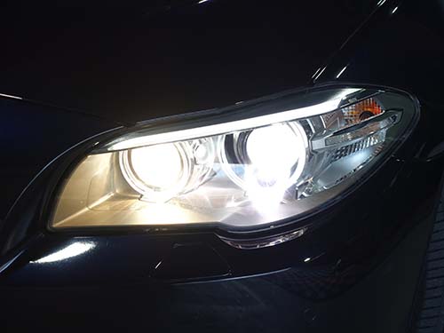 BMW 5シリーズ F10 ヘッドライト修理
