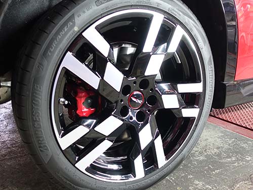 低ダスト化でホイールの美観とメンテナンス性が大幅向上