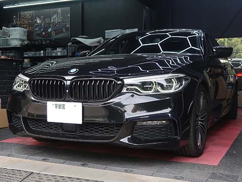 BMW 5シリーズセダン(G30) 530i