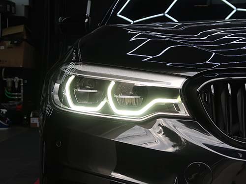 デイライトは明るく白く発光する状態へ復活