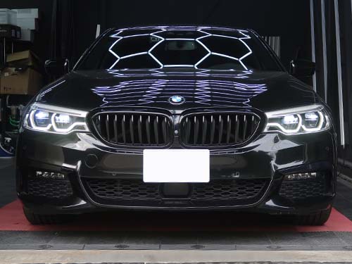 ライコウが行うヘッドライトアクリルリペア