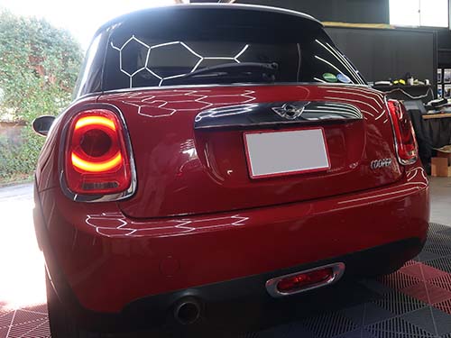 リアフォグ&ナンバー灯 → 不点灯