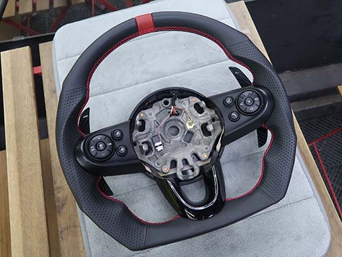 MINI F60 AMSECHSステアリング&マグネティックパドル