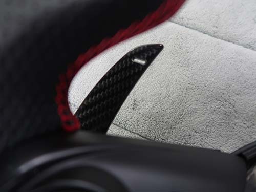 マグネティックパドルシフトを追加(カーボン)