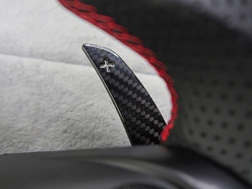 マグネティックパドルシフトを追加(カーボン)