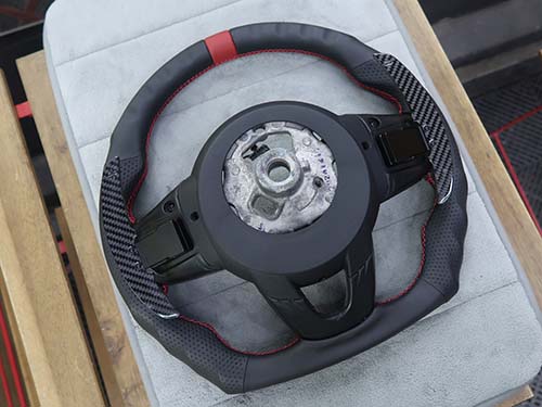 マグネティックパドルシフトを追加(カーボン)