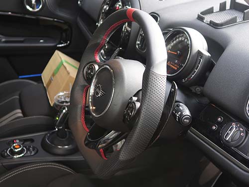 マグネティックパドルシフトと AMSECHS製ステアリング(AMSE-STFS002/R) を組み合わせたパドルシフト後付装着