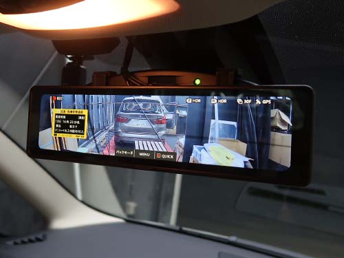 BMW F46 デジタルミラードラレコ装着