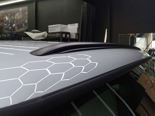 新型F66へ純正ルーフレールを問題なく装着