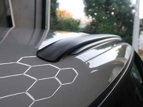 新型F66へ純正ルーフレールを問題なく装着