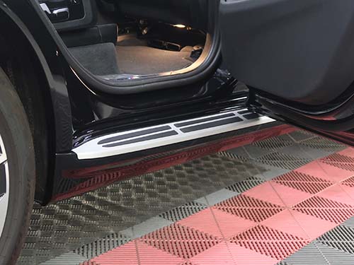 見た目と実用性を両立した純正アップグレード