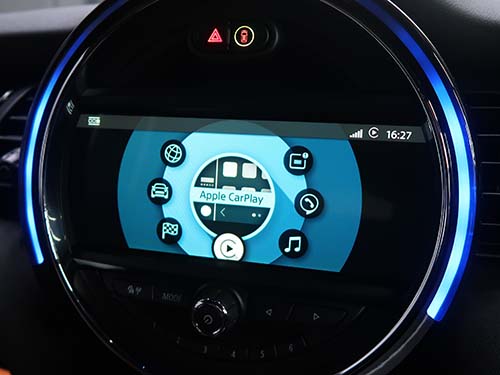 ミニ コンバーチブル(F57) クーパー CarPlayを有効化