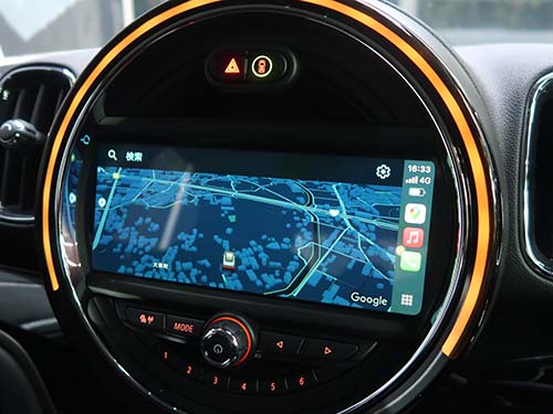 CarPlayフルスクリーン表示でナビと音楽アプリの視認性向上