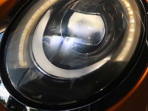 ダイヤモンドスウェル製プロテクションフィルム（ブラックグレイ） を施工