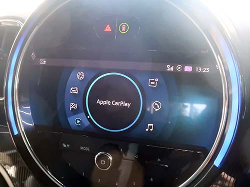 MINI クロスオーバー F60 JCW CarPlay有効化