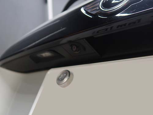 MINI F56 JCW バックカメラ装着