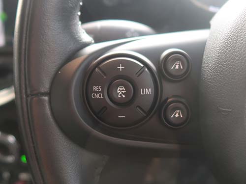 ミニ クラブマン(F54)に純正アクティブクルーズコントロール(ACC)を後付装着