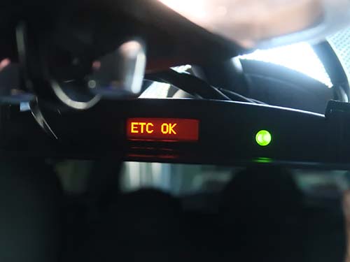 デジタルミラー型ドライブレコーダーをスマート装着