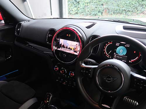 MINI F60 テレビやYOUTUBEなどが楽しめます♪