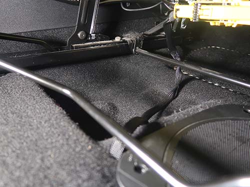 ナビ男くんのAVインターフェースは痕跡が一切残らないよう完全撤去