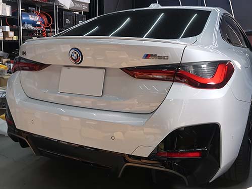 BMW i4（G26）前期モデルのテールライト