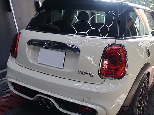 MINI F56 前期モデルのテールライト