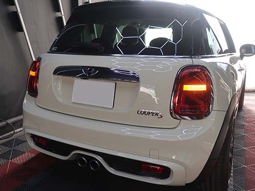 MINI F56 ユニオンジャックテールライト後付