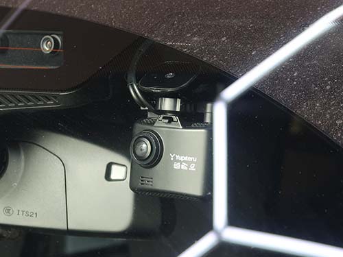 BMW X1 U11 ドライブレコーダー取付