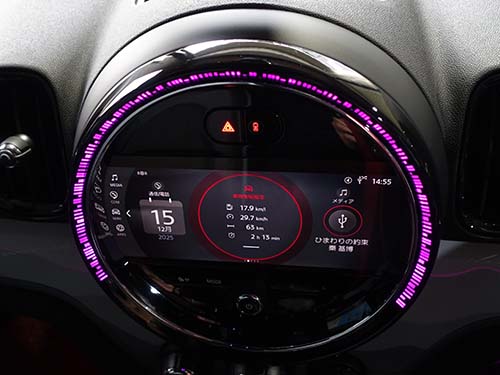 社外製ディスプレイリングカバーを装着