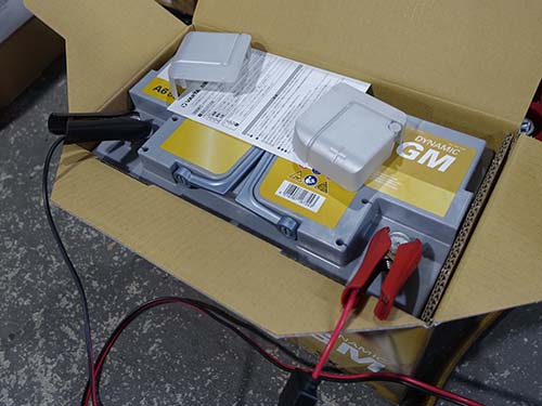 VARTA製 SILVER DYNAMIC AGMバッテリー（80Ah）