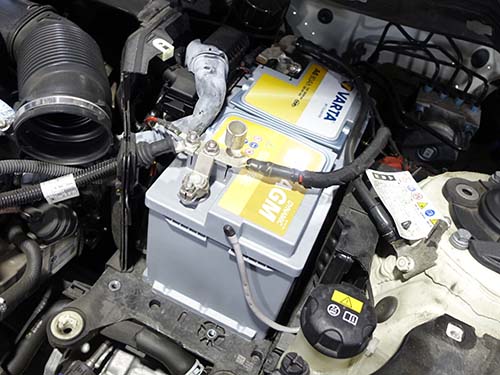 MINI F56 AGMバッテリー交換